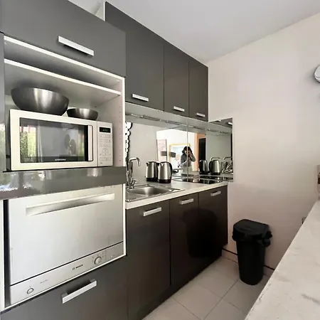 Apartment Le Nid D'amour Cyr