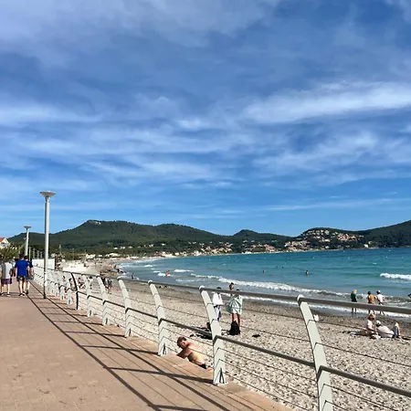 Apartment Le Nid D'amour Cyr