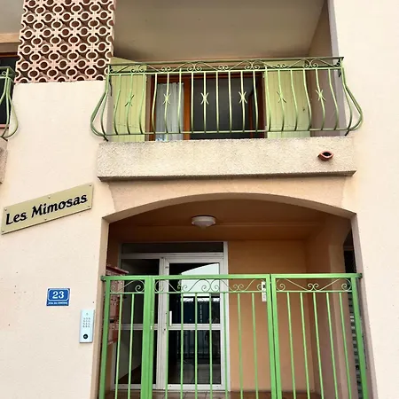 Apartment Le Nid D'amour Cyr